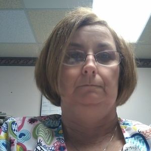 Meet your Posher, Connie